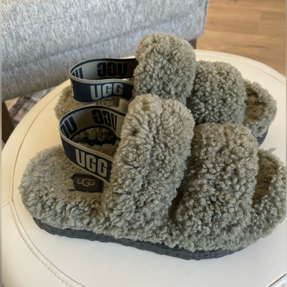 UGG green slippers, size 7